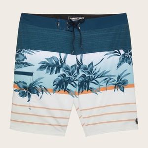 O’Neill Men’s Hyperfreak Heist Print Boardshorts, 20in., Size 31